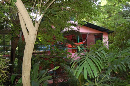 Playa Guiones Lodge B&B