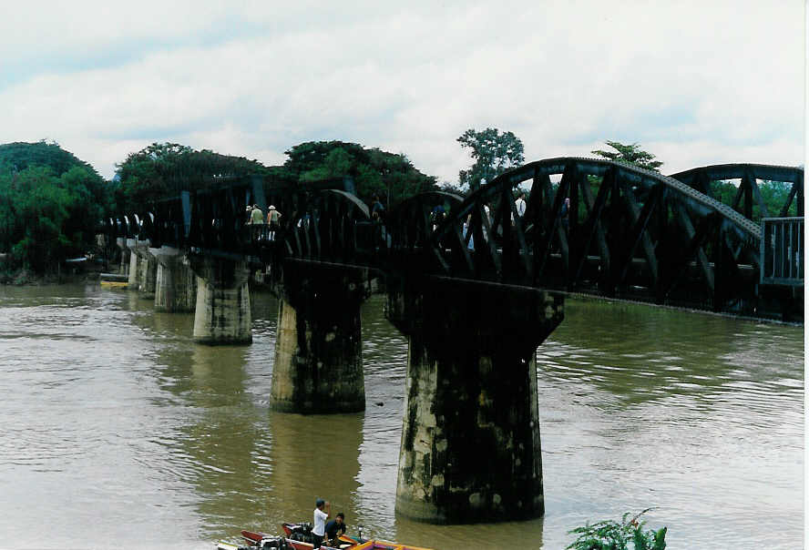 Pont sur la rivière Kwaï
